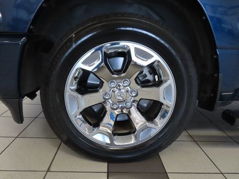 Used 2021 RAM 1500 Big Horn RWD image 15