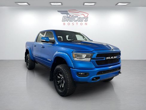 Used 2022 RAM 1500 Laramie AWD/4WD image 3