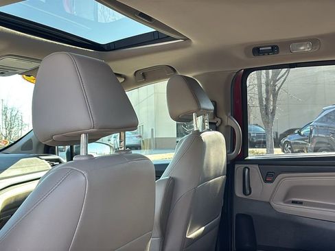 Used 2021 Honda Odyssey EX-L image 30