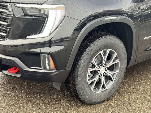 New 2026 GMC Acadia AT4 w/ Luxury Package image 9
