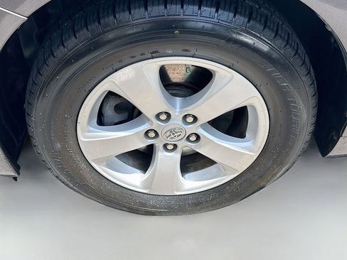Used 2015 Toyota Sienna LE FWD image 26