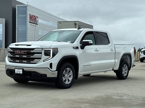 Used 2026 GMC Sierra 1500 SLE image 5