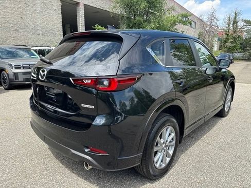 Used 2024 MAZDA CX-5 AWD 2.5 S w/ Select Package image 18