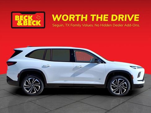 New 2026 Buick Enclave Sport Touring image 4