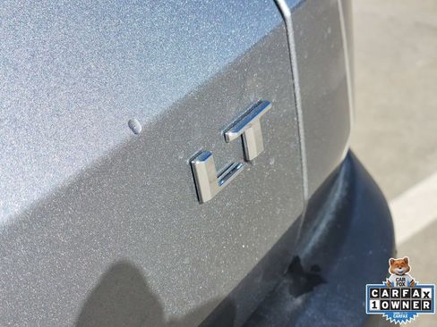 Used 2024 Chevrolet Traverse LT image 15