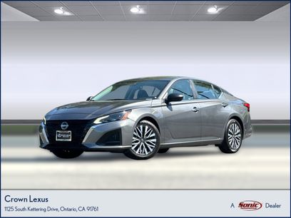 Used 2024 Nissan Altima 2.5 SV