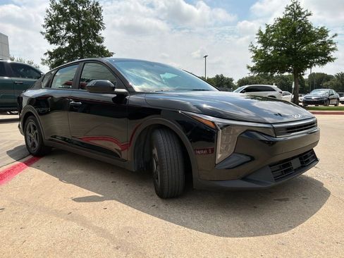 Used 2025 Kia K4 FWD image 4