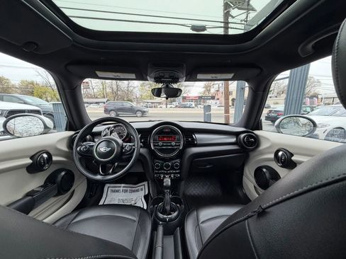 Used 2014 MINI Cooper 2-Door Hardtop image 24