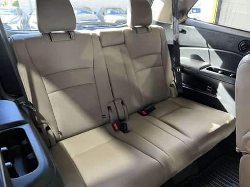 Used 2017 Honda Pilot Elite image 20