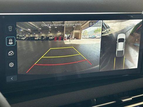 Certified 2025 Hyundai Santa Cruz Limited image 19