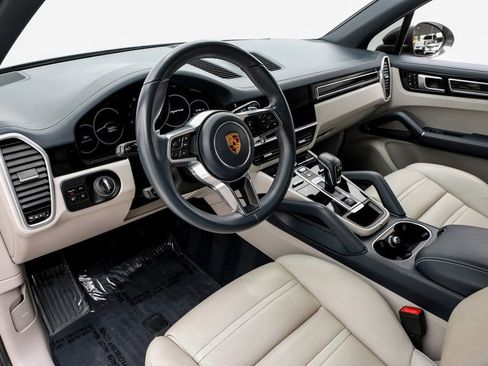 Used 2019 Porsche Cayenne image 5