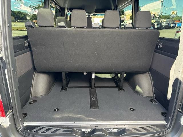 Used 2024 Mercedes-Benz Sprinter 2500 image 7