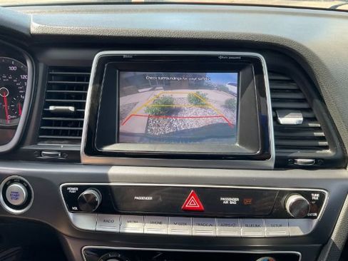 Used 2018 Hyundai Sonata Sport FWD image 27