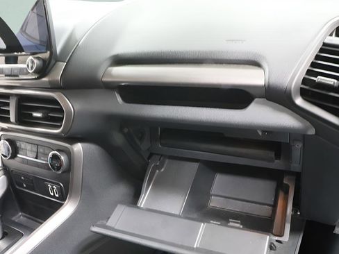 Used 2019 Ford EcoSport SE w/ SE Convenience Package image 32