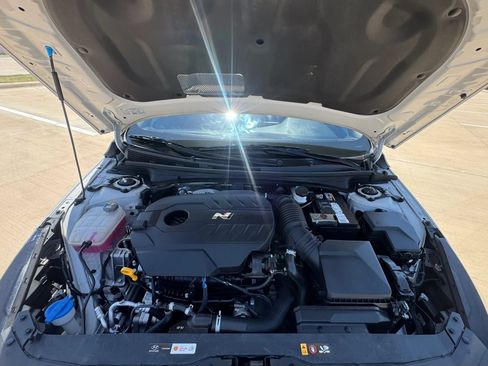 Used 2022 Hyundai Elantra N FWD image 59