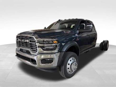New 2026 RAM 5500 Tradesman AWD/4WD image 2