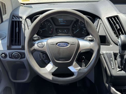 Used 2015 Ford Transit 250 130 Low Roof w/ Exterior Upgrade Package RWD image 20