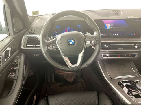 Used 2026 BMW X5 xDrive50e w/ Climate Comfort Package AWD/4WD image 23