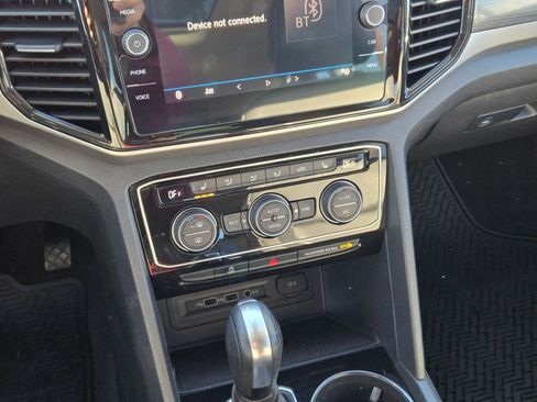 Used 2021 Volkswagen Atlas SEL image 20