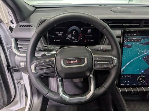 Used 2026 GMC Terrain Elevation FWD image 16