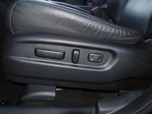 Used 2022 Honda Pilot Touring image 31