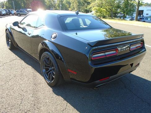 Used 2023 Dodge Challenger SRT Hellcat image 3