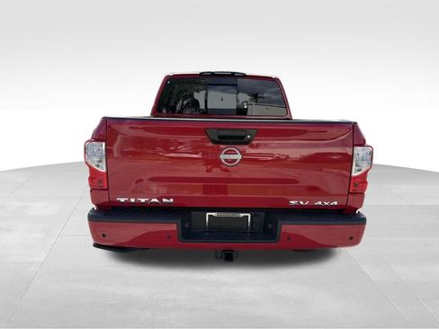 Used 2024 Nissan Titan SV w/ Accessory Utility Package image 7