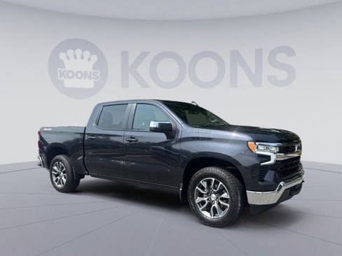 Used 2024 Chevrolet Silverado 1500 LT AWD/4WD image 10
