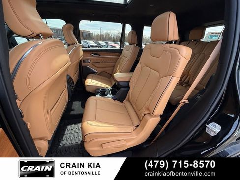 Used 2023 Jeep Grand Cherokee L Summit image 26