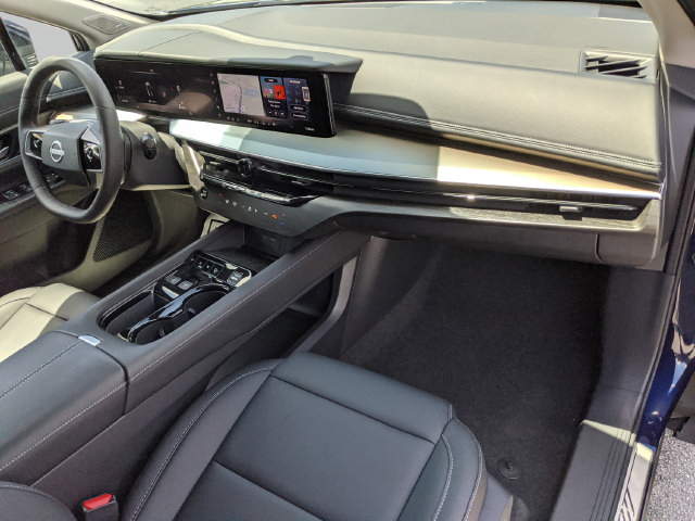 Certified 2025 Nissan Murano SL w/ Cargo Package AWD/4WD image 19