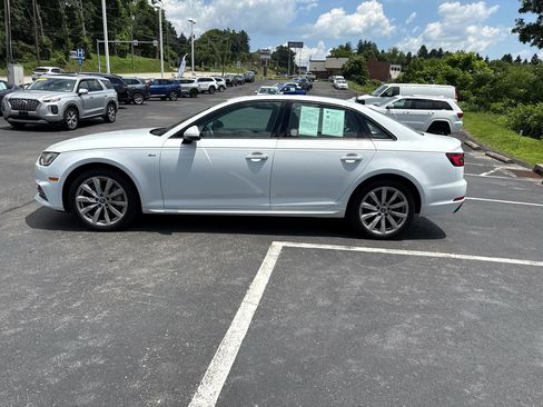Used 2018 Audi A4 2.0T Premium w/ Convenience Package image 9