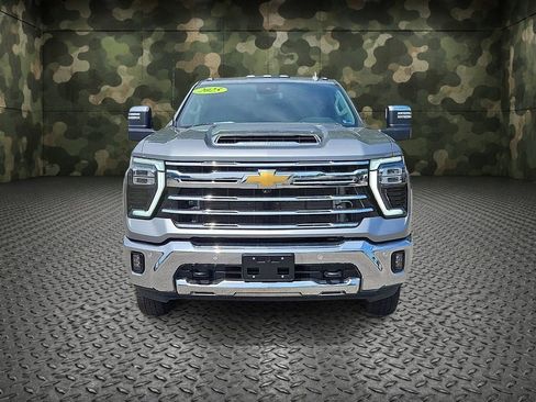 Certified 2025 Chevrolet Silverado 3500 LTZ w/ LTZ Plus Package AWD/4WD image 2