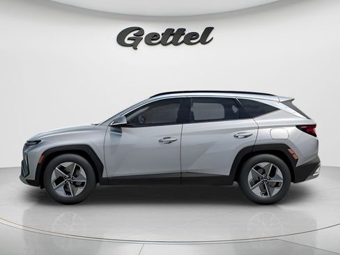 New 2026 Hyundai Tucson SEL FWD image 3