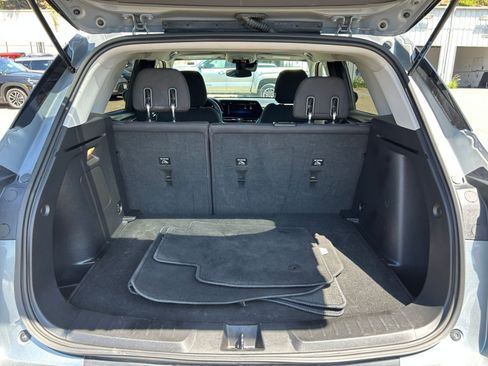 Used 2024 Chevrolet TrailBlazer LT w/ Driver Confidence Package image 29