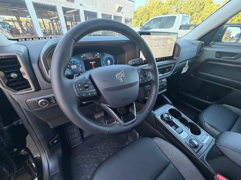 New 2026 Ford Bronco Sport Badlands w/ Bronze Package AWD/4WD image 17