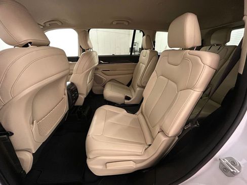 Used 2021 Jeep Grand Cherokee L Limited image 19