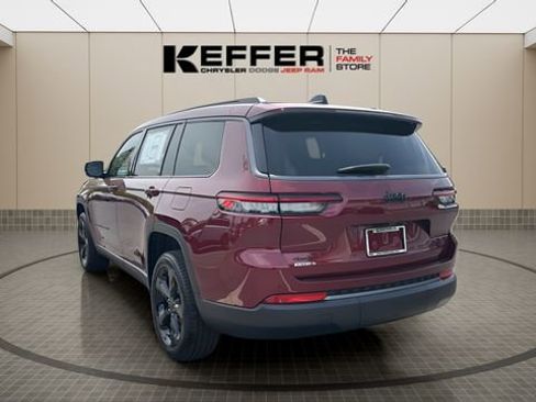 New 2026 Jeep Grand Cherokee L Limited w/ Limited Altitude Package image 3