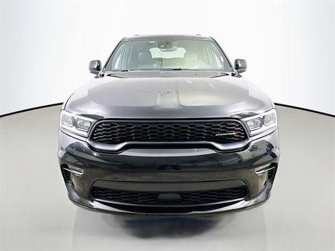 Used 2023 Dodge Durango GT image 2