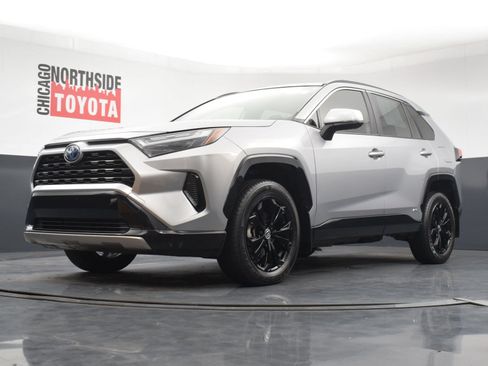 Used 2022 Toyota RAV4 SE AWD/4WD image 30