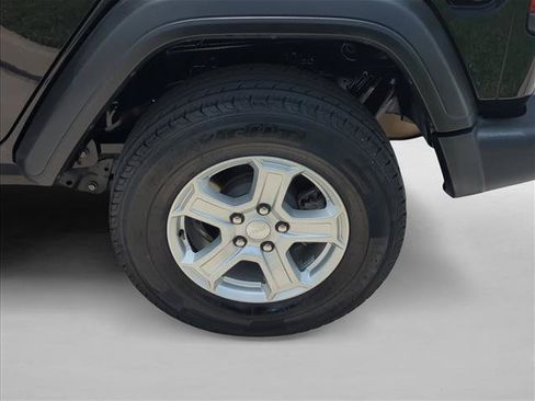 Used 2021 Jeep Wrangler Unlimited Sport AWD/4WD image 19