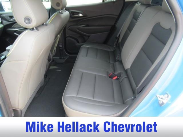 Used 2025 Chevrolet Trax ACTIV w/ Driver Confidence Package FWD image 19