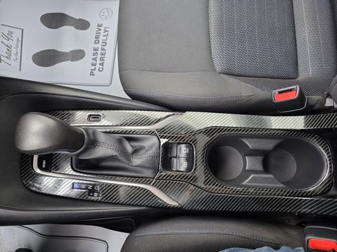 Used 2021 Toyota Corolla SE image 15