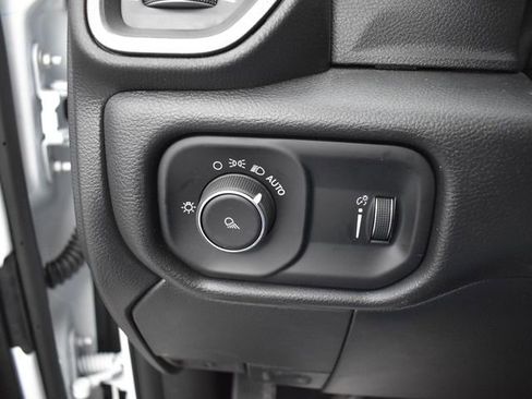 New 2024 RAM 2500 Tradesman w/ Chrome Appearance Group image 13