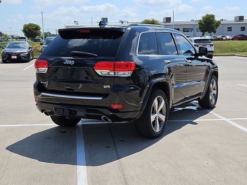 Used 2016 Jeep Grand Cherokee Overland AWD/4WD image 5