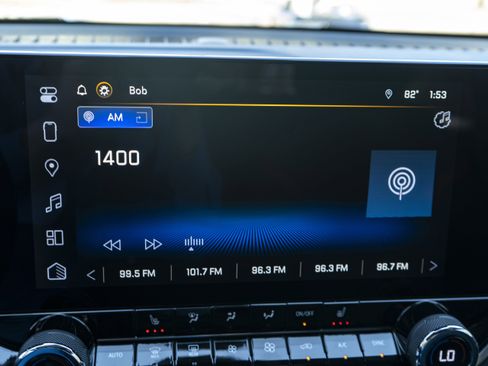 Used 2023 Chevrolet Colorado Z71 w/ Z71 Convenience Package 2 image 29