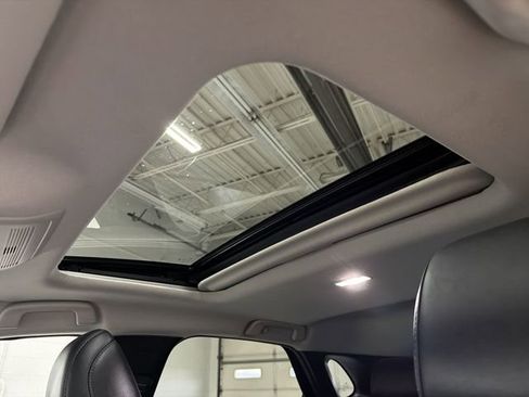 Used 2025 MAZDA CX-30 AWD 2.5 S w/ Preferred Package image 22