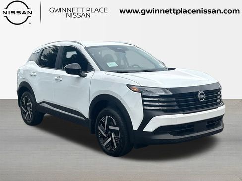 New 2026 Nissan Kicks SV image 3