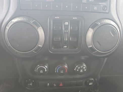 Used 2011 Jeep Wrangler Unlimited Sport AWD/4WD image 25
