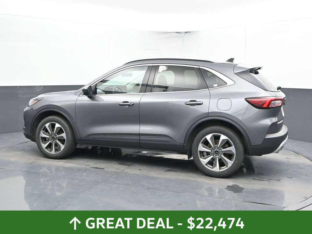 Used 2024 Ford Escape Platinum AWD/4WD image 10