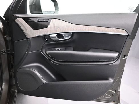 Used 2021 Volvo XC90 T6 Inscription image 57